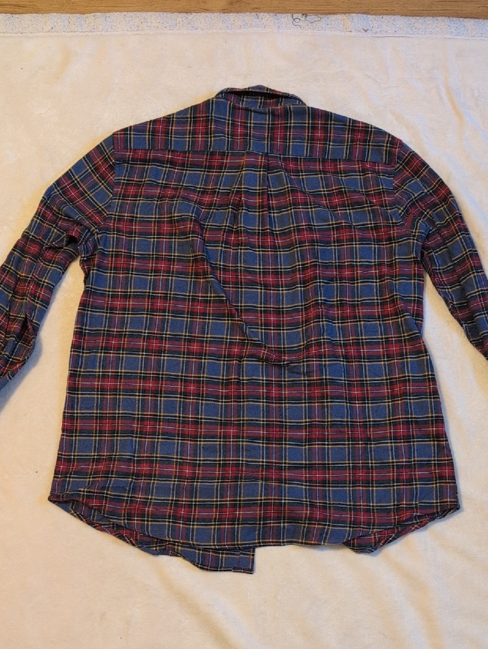 Croft & Barrow Men's Red, Blue, Yellow Plaid Long-Sleeve Button-Down Shirt XL - Picture 2 of 9
